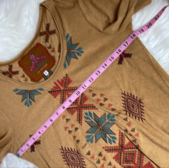 JOHNNY WAS Gillian Tunic Mustard Boho Southwestern Embroidered Top Women‎ Medium - Picture 8 of 9